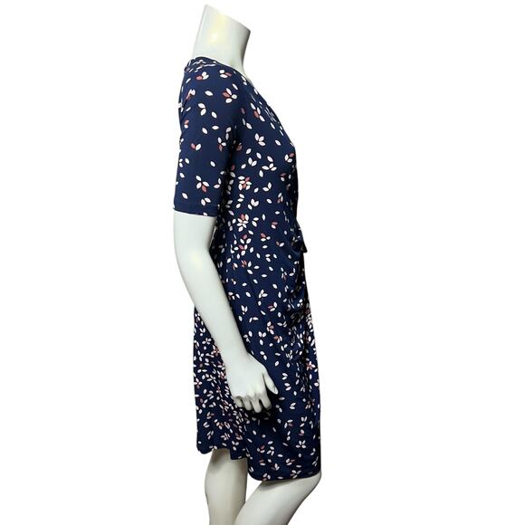 Motherhood Maternity Navy Leaf Print Wrap Dress Knee Length Belted Size Small - Picture 5 of 6